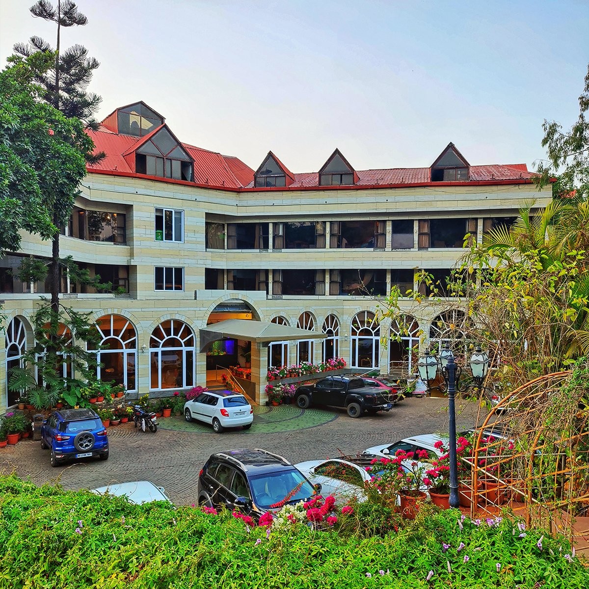 Ravine Hotel - Panchgani