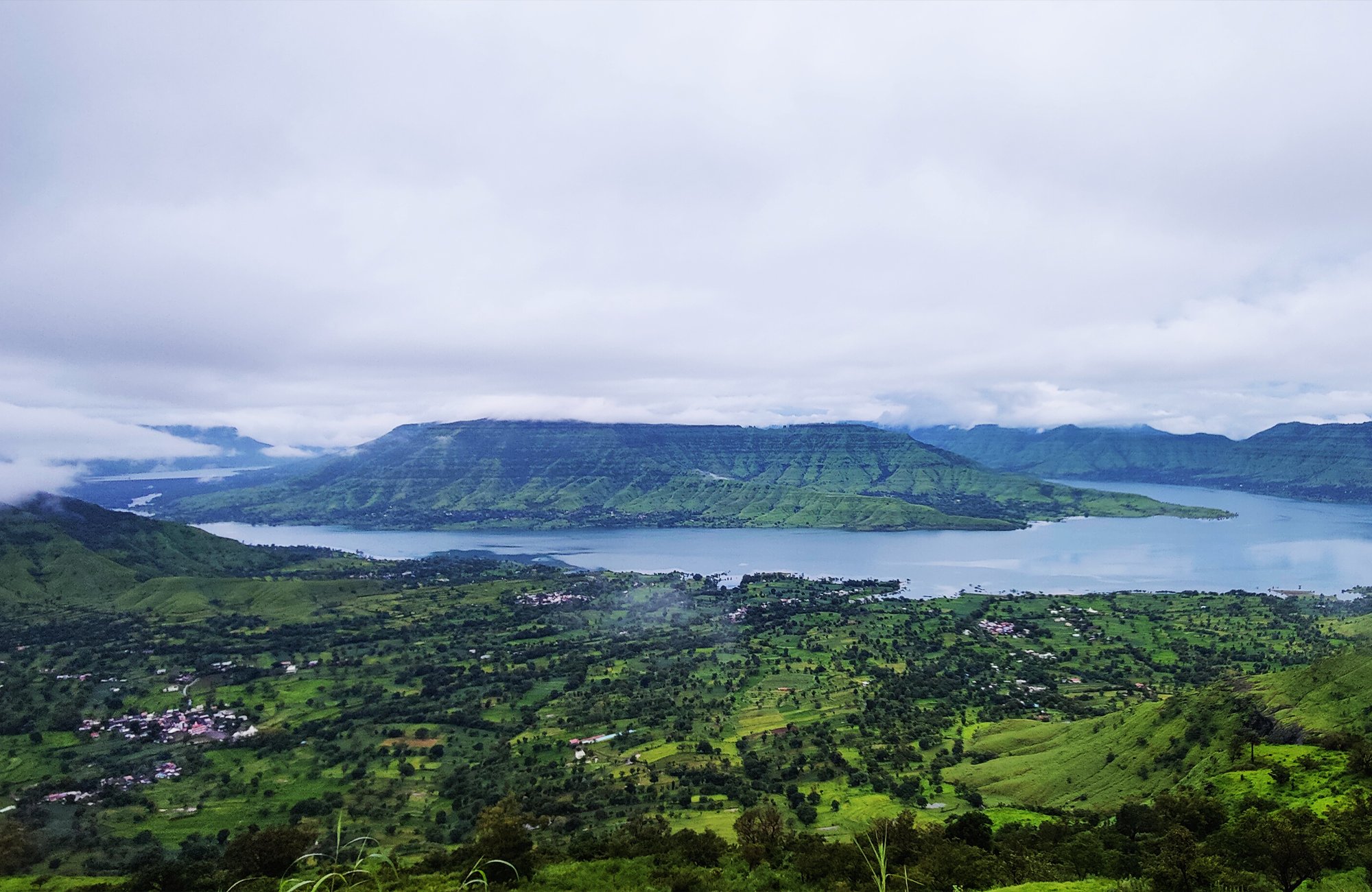 Panoramic Valley Views